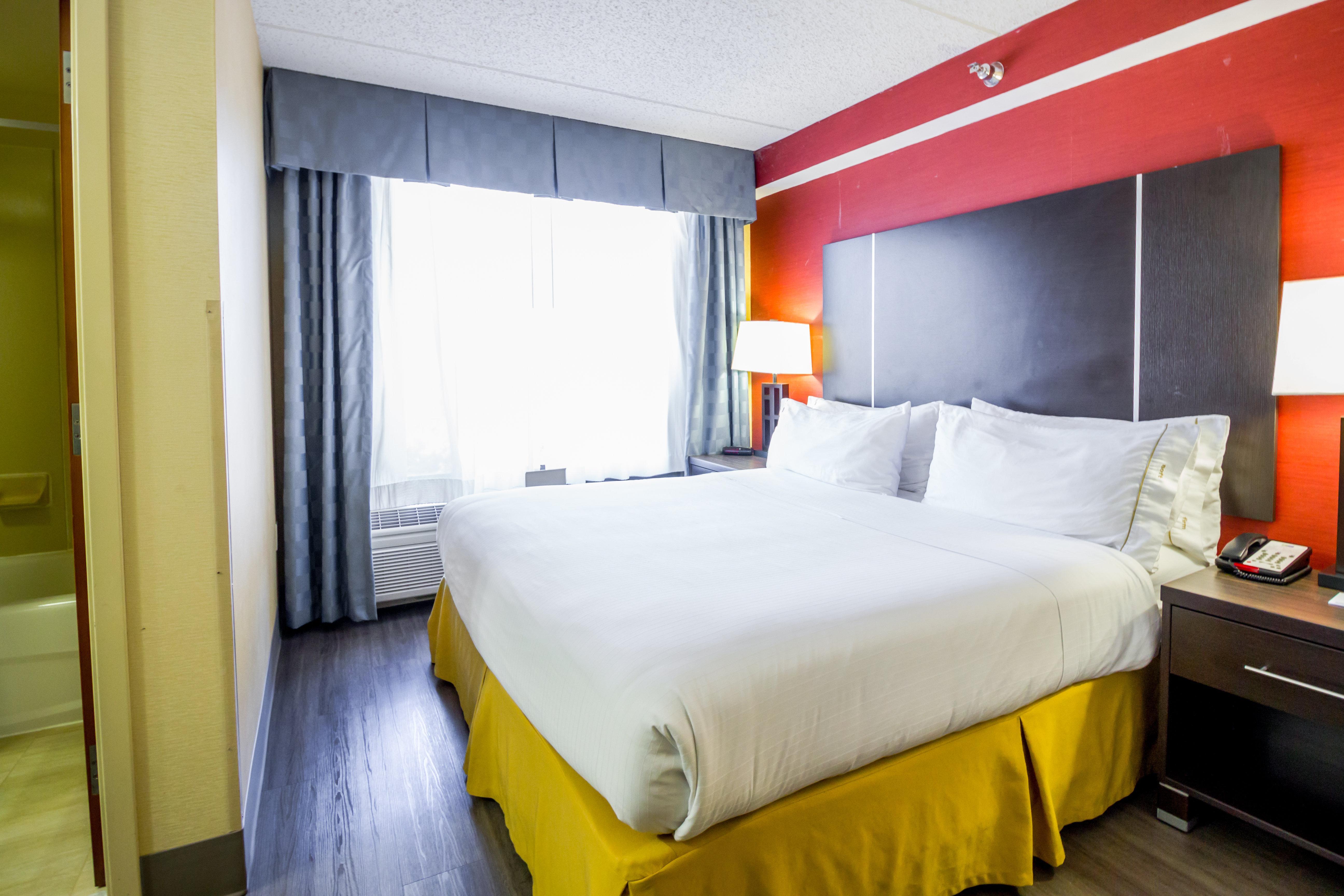 Atwell Airport By Ihg 3*